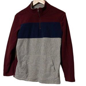 Youth fleece size XL Condition: Lightly used, great condition, no marks or flaw